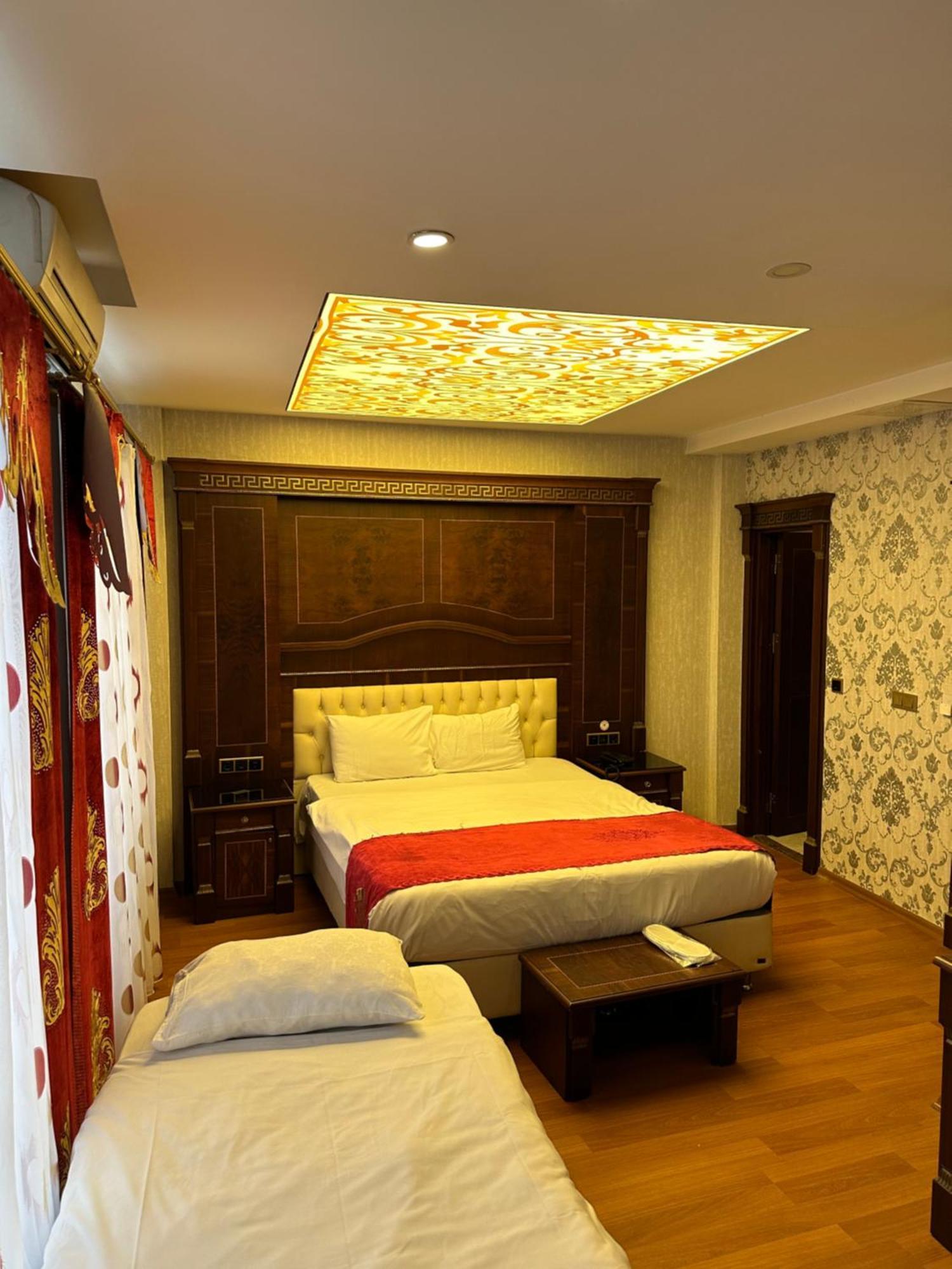 Napolyon Hotel Истанбул Екстериор снимка