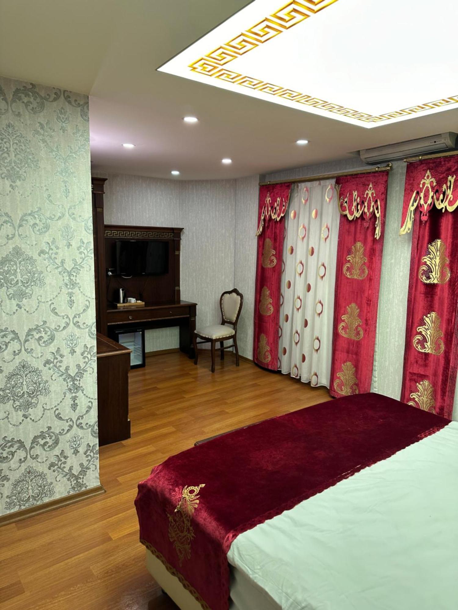 Napolyon Hotel Истанбул Екстериор снимка