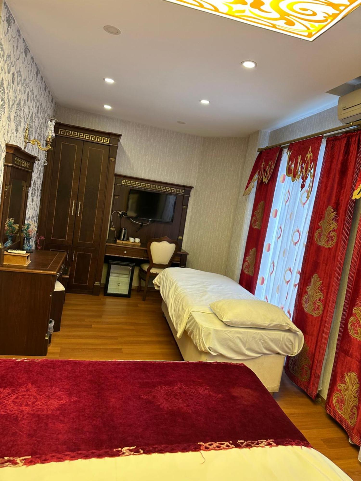 Napolyon Hotel Истанбул Екстериор снимка