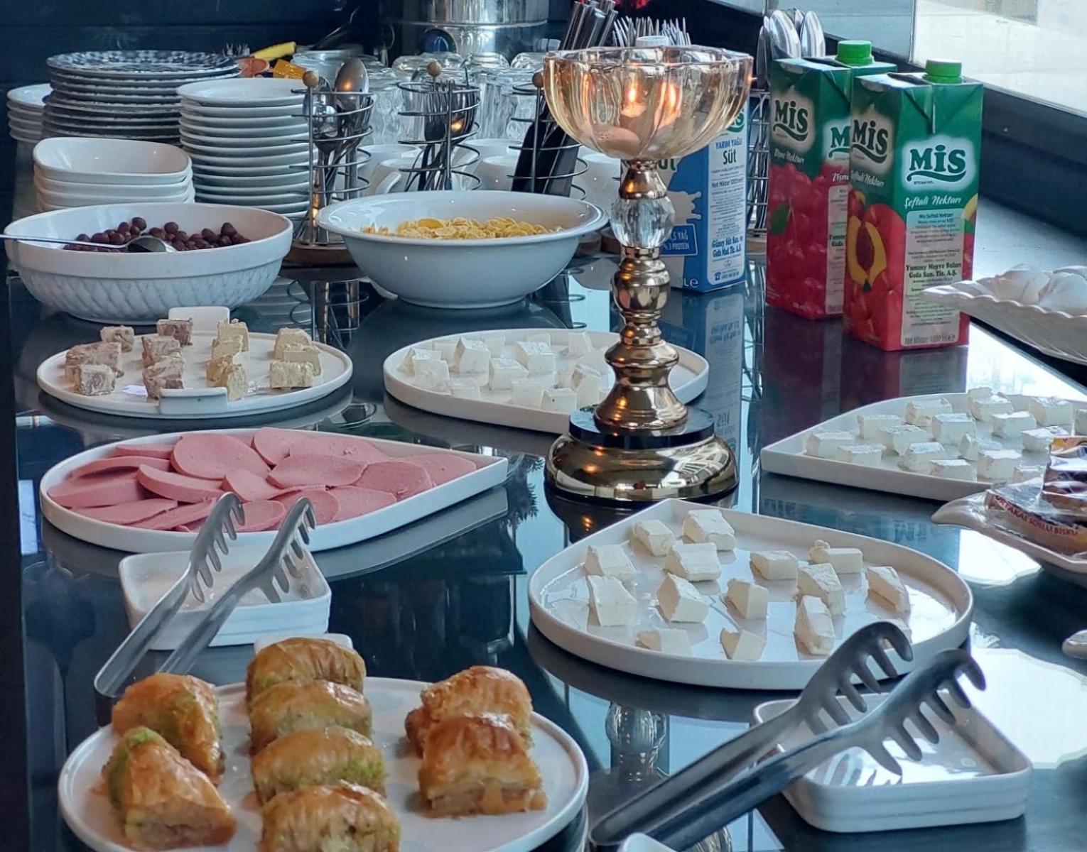 Napolyon Hotel Истанбул Екстериор снимка